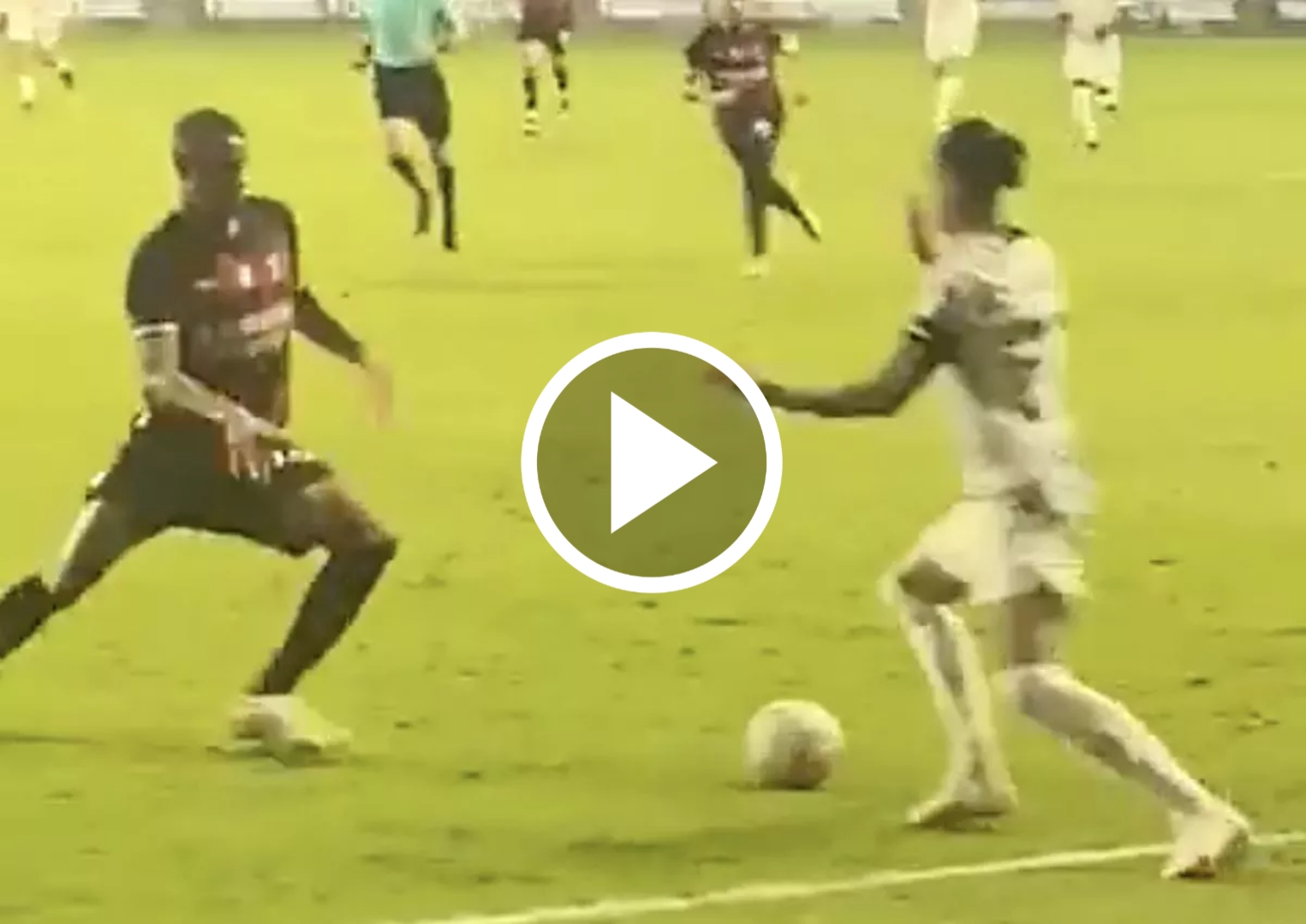 (Video) Watch: Liverpool fans will love a clip of Darwin Nunez showing incredible dribbling techniques on AC Milan defender 1 Sportelo