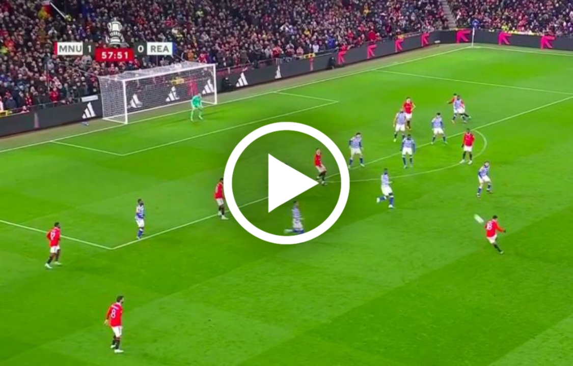 VIDEO ) Goal!! Watch: Casemiro stuns Old Trafford with long-range effort to double Man United lead 1 Sportelo