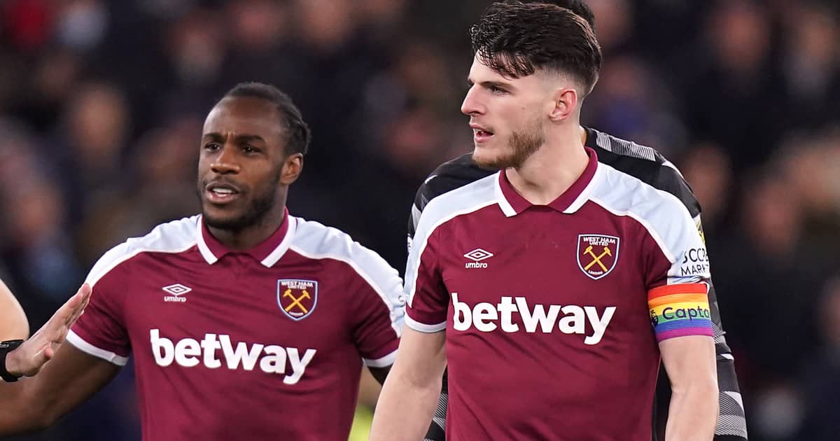 Transfer news: Arsenal make £70m bid for ‘Diamond’ Midfielder jurgen Klopp wants at Liverpool 2 rice.antonio.west .ham .brighton.december.2021 1 Michai Antonio and Declan Rice